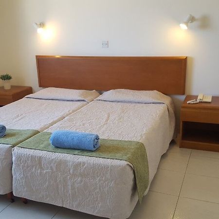 Mandalena Hotel Apartments Протарас Екстериор снимка