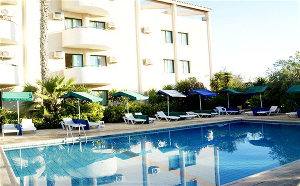 Mandalena Hotel Apartments Протарас Екстериор снимка