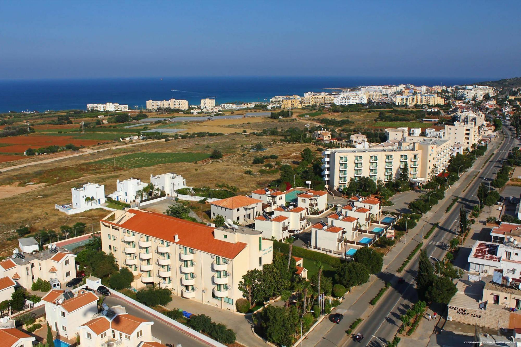 Mandalena Hotel Apartments Протарас Екстериор снимка